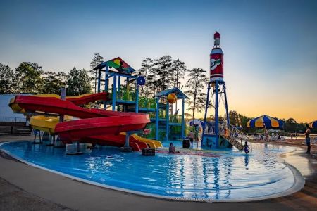 Jellystone Park Pelahatchie - Yogi On The Lake
