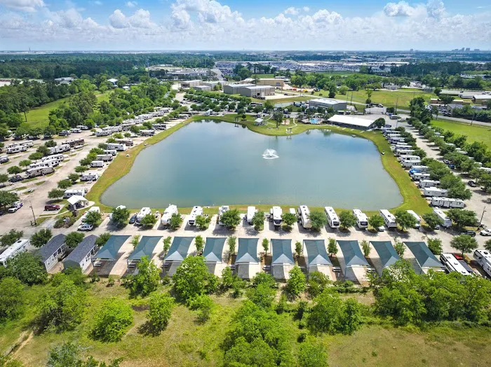 Northlake RV Resort by QRV 10
