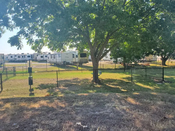 Belton RV Park 8