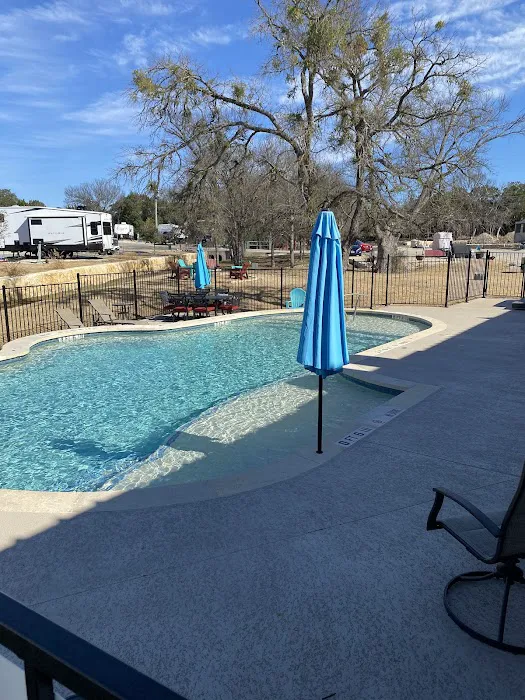 Basin RV Resort - Belton 2