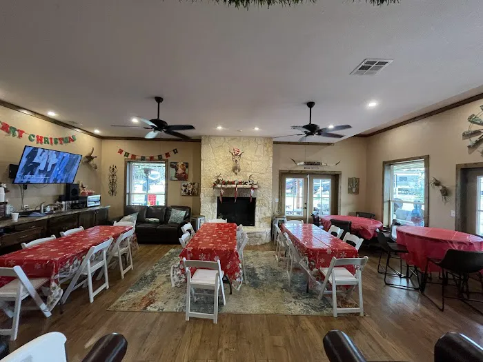 Basin RV Resort - Belton 6