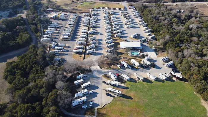 Basin RV Resort - Belton 7