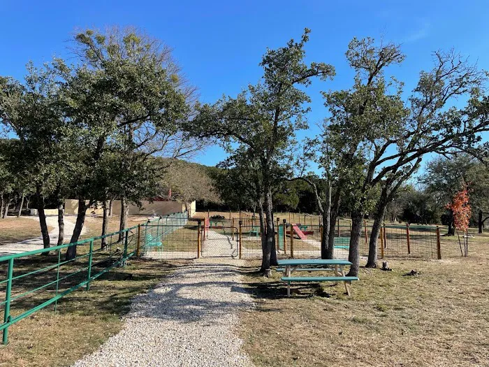 Basin RV Resort - Belton 9