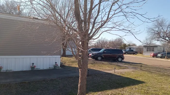 Pecan Village Mobile Home Comm 1