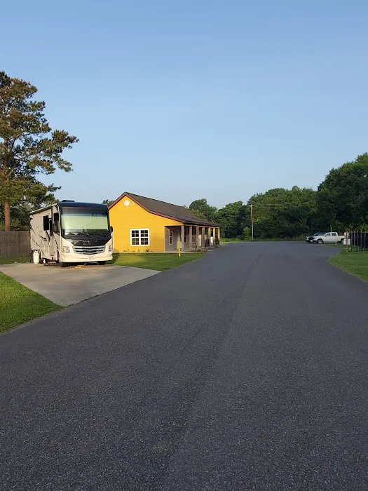 Acadian Oasis RV Park 1