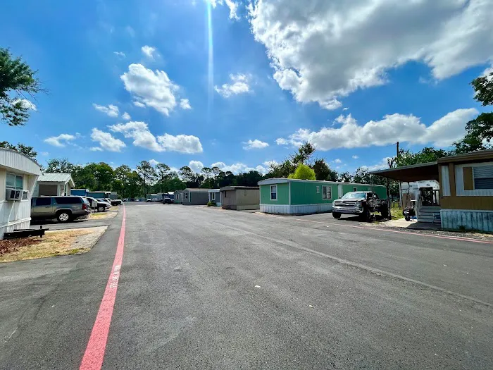 Westfield Meadows RV & Mobile Home Park 4