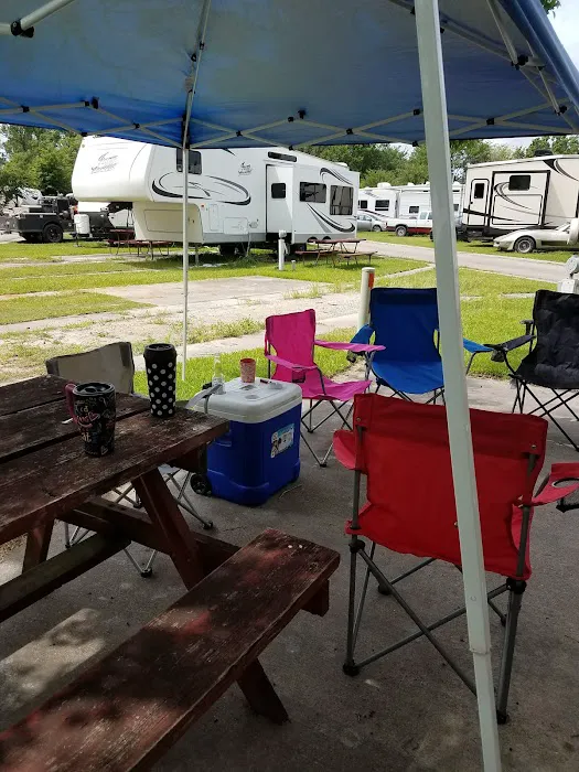 Houston Central RV Park 7