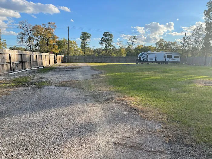 East houston RV park 4