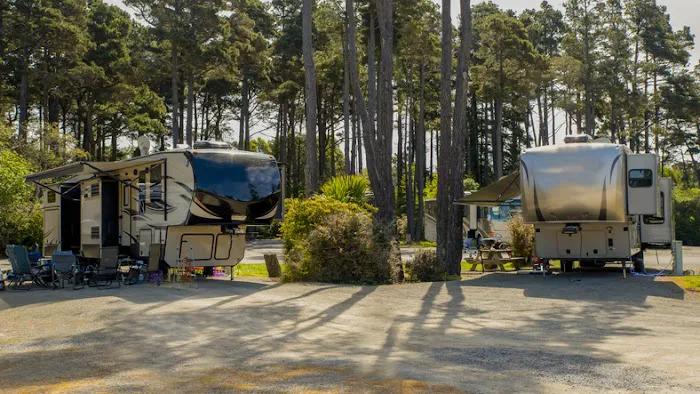 Eastpark Village RV Park - Rural & Relaxing RV Life in Channelview, Texas 1