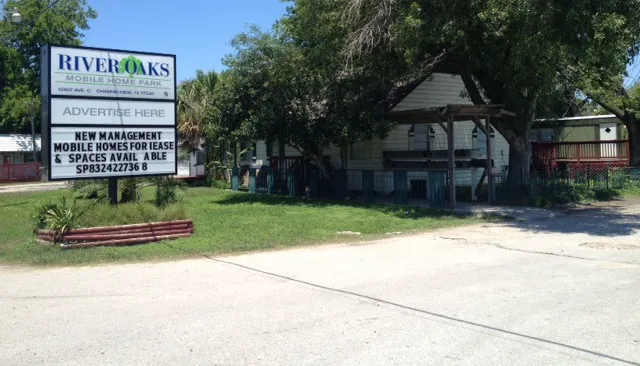 River Oaks RV & Mobile Home Park 1