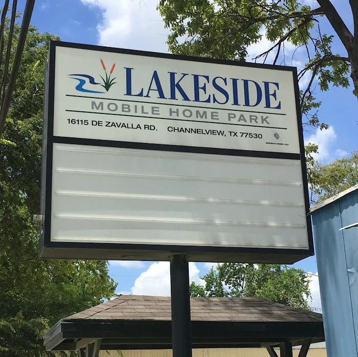 Lakeside RV & Mobile Home Park 3