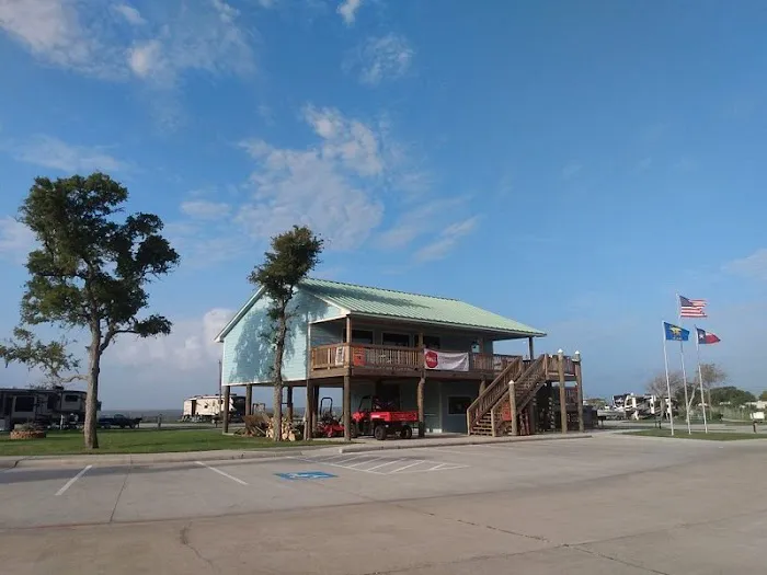 Cedar Cove RV Resort 9