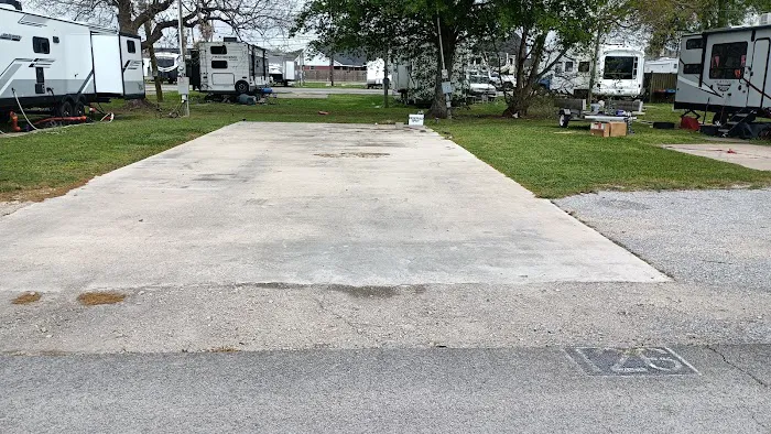 New Lloyd RV Park 6