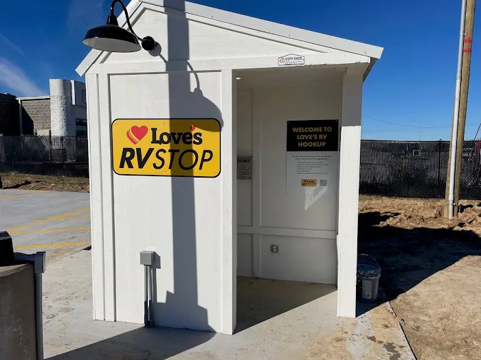 Love's RV Hookup 2