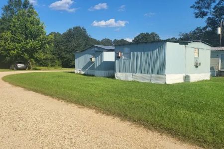 O'niel Mobile Home Park