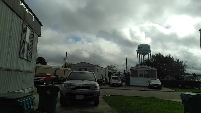 Seabourne Place Mobile Home Park 10