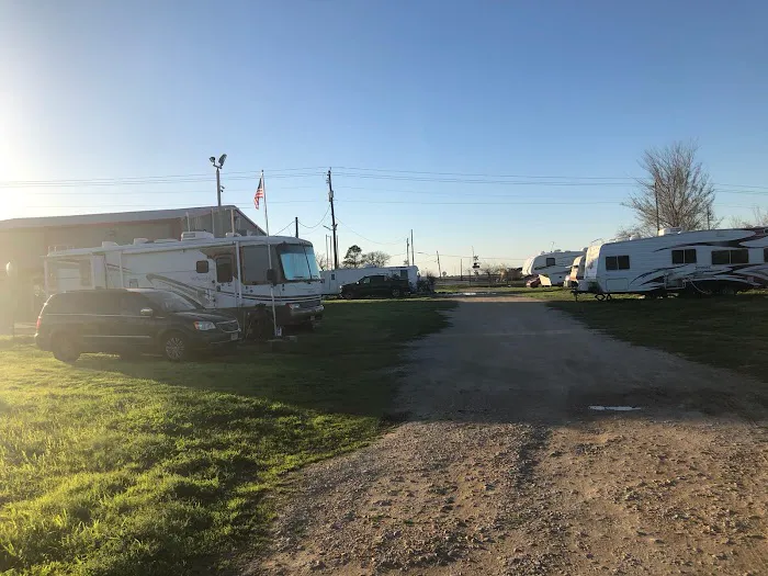 Evergreens RV Park 4