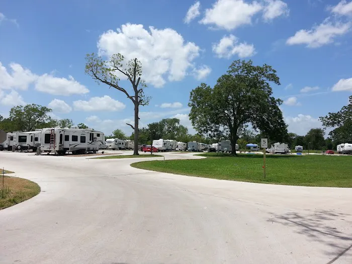 Jetstream RV Resort at Wharton 3