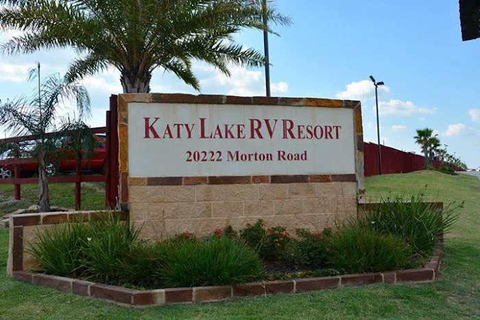 Katy Lake RV Resort 10