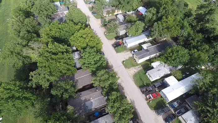 Suburban RV & Mobile Home Park 5