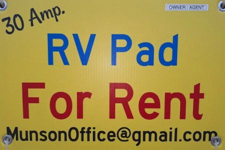 Rick's Private RV Padsite