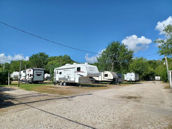 Palm Court RV Park 4