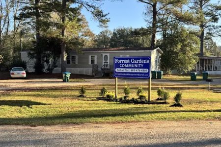 Forrest Gardens Community