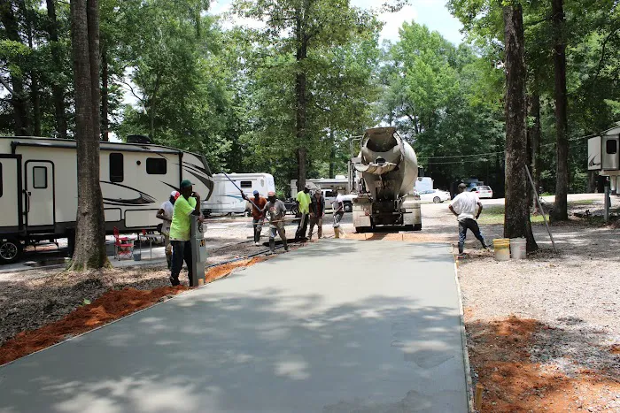 Sleepy Hollow RV Park 3