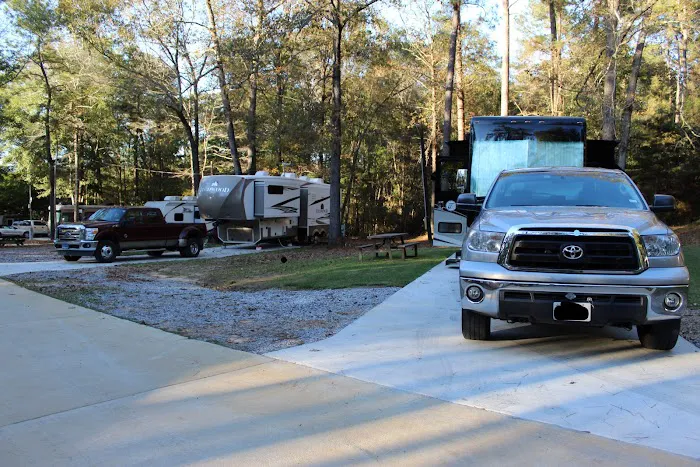 Sleepy Hollow RV Park 7