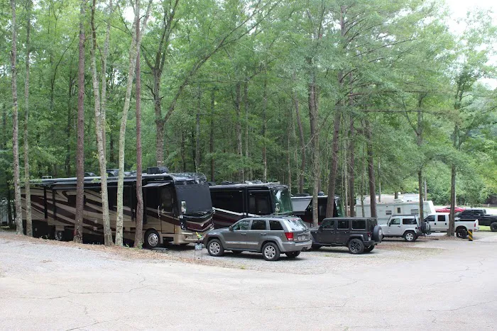 Sleepy Hollow RV Park 8