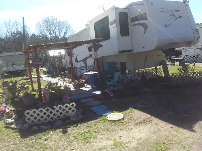 Alex's RV Park 7