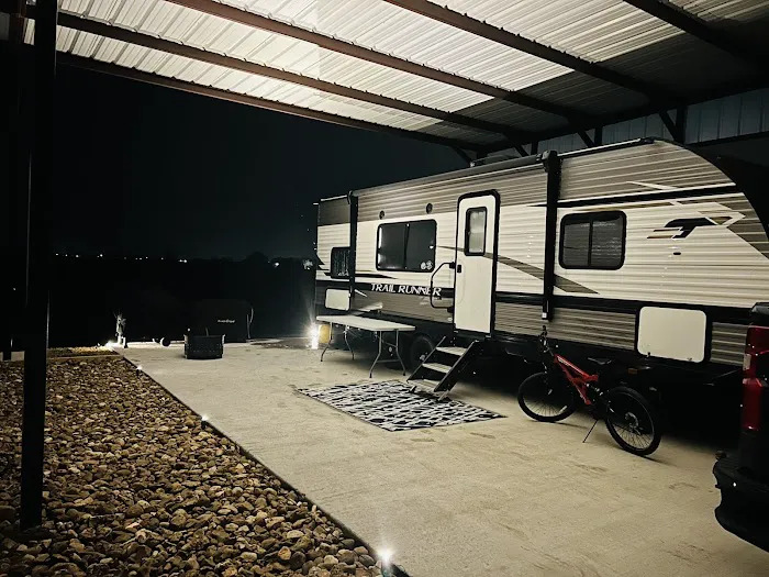 Jeske Rv Resort - Boat & Rv Storage 4