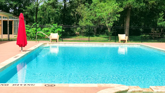 Lakeside Escape RV Park 2