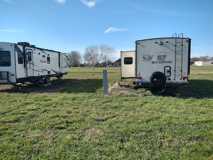 Creekside RV Ranch 8