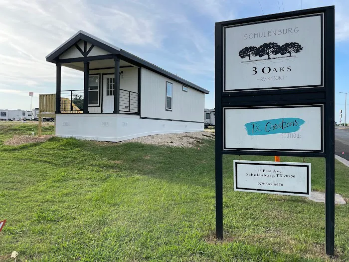 Schulenburg 3 Oaks RV Resort 1