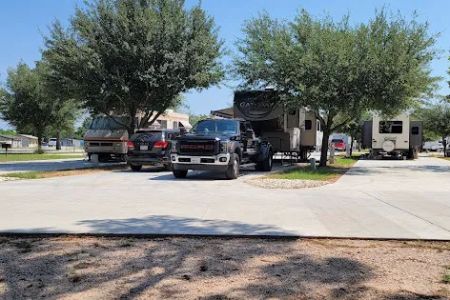 LBA (Lake Bastrop Acres) RV PARK