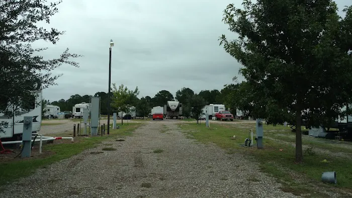 LBA (Lake Bastrop Acres) RV PARK 8