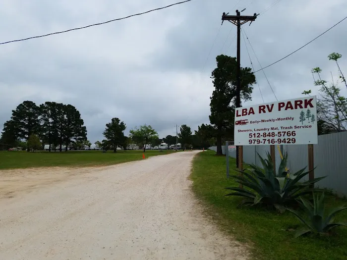 LBA (Lake Bastrop Acres) RV PARK 9