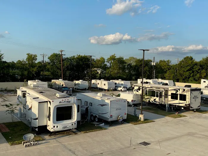 Danny's RV Resort / Park 2