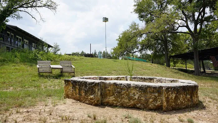 Lampasas Creekside Coach Park 7