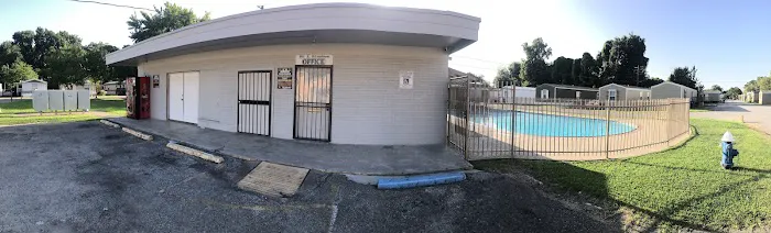 Mobile Country Village 1