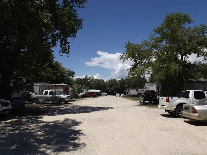 Bayview RV & Mobile Home Park 8