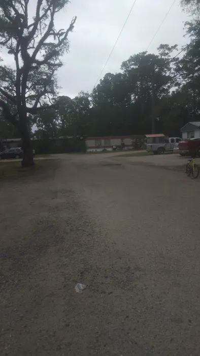 Shady Pines Mobile Home Park 4