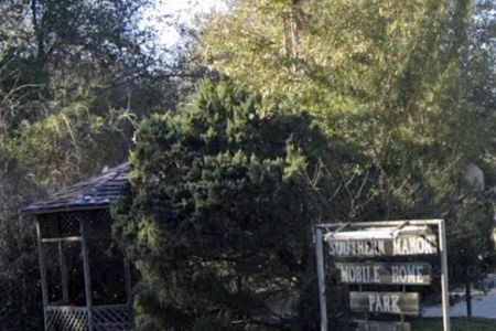 Southern Manor Mobile Home Prk