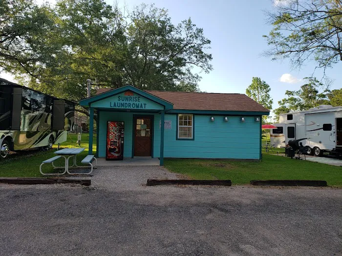 Sunrise RV Park & Campground 8
