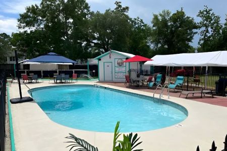 Salt Bayou Kampground