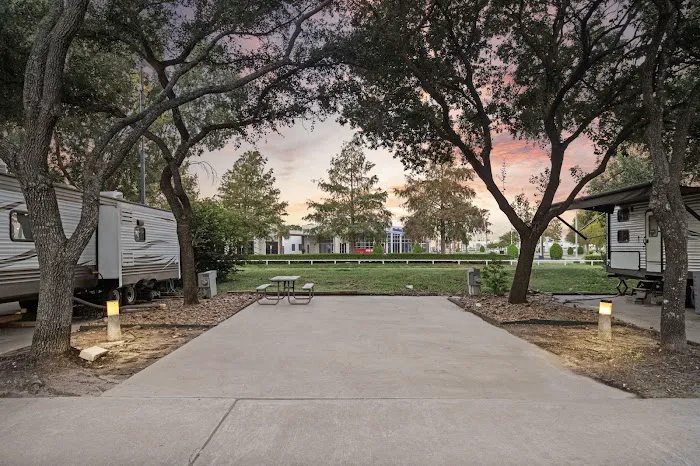 AllStar RV Resort by QRV 4