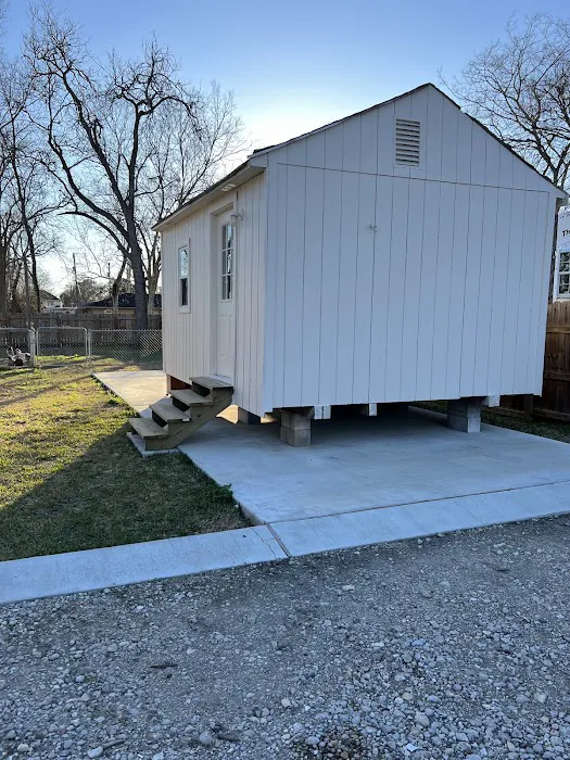 Riverside park camping grounds 32