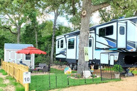 Motor Ranch Resort
