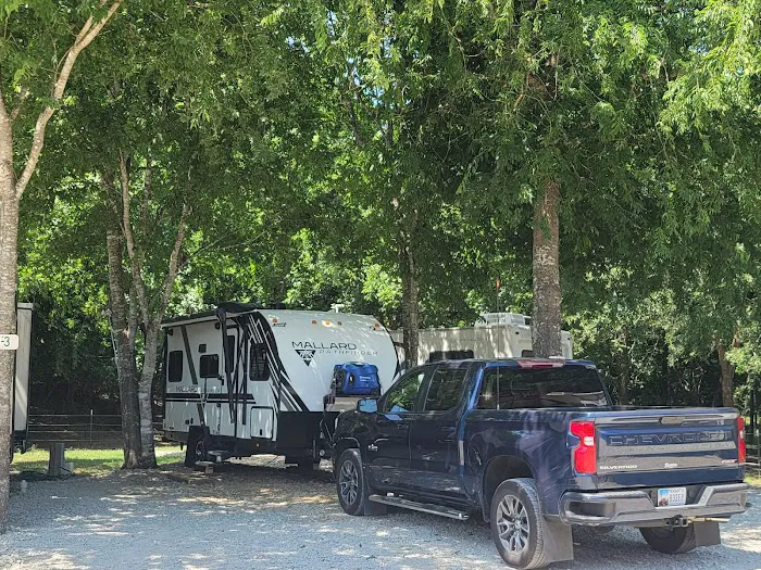 Ez Liv In Rv Park.LLC 5